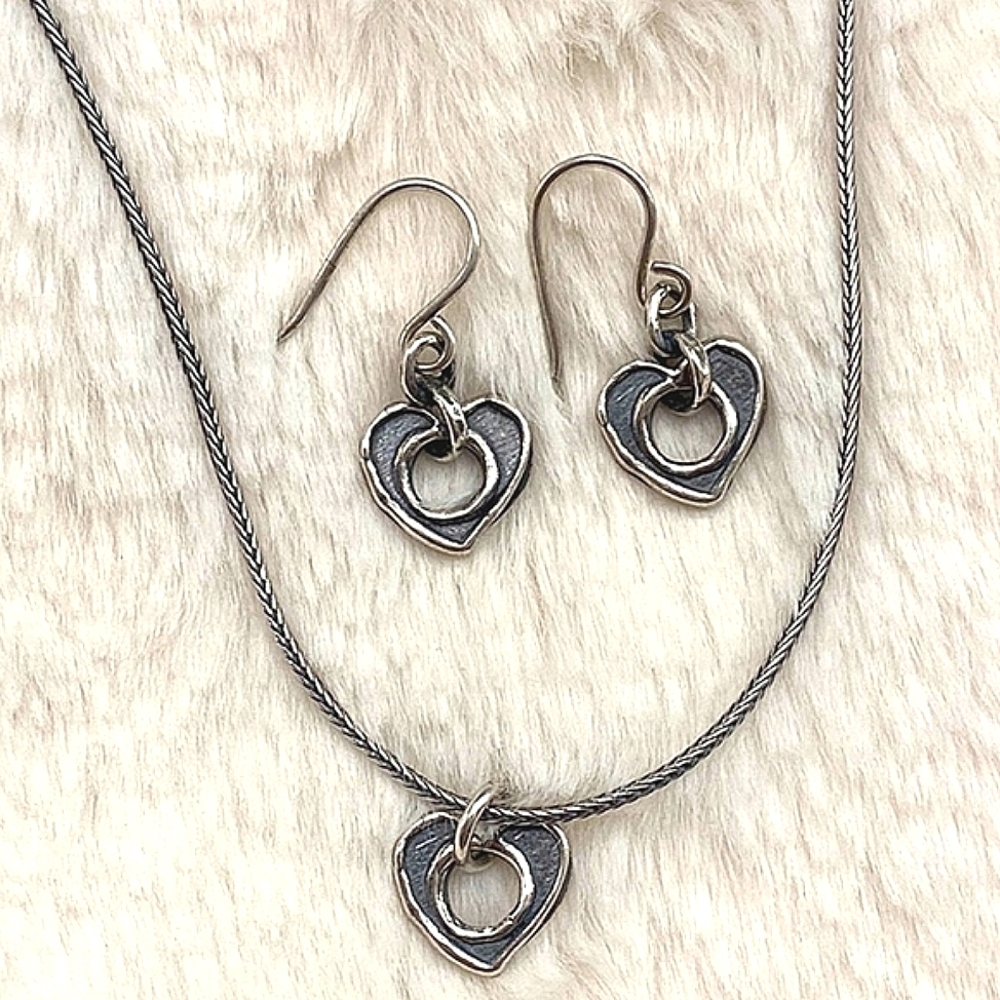 Rare Set Silpada 925 Sterling Silver Heart Necklace & Earrings